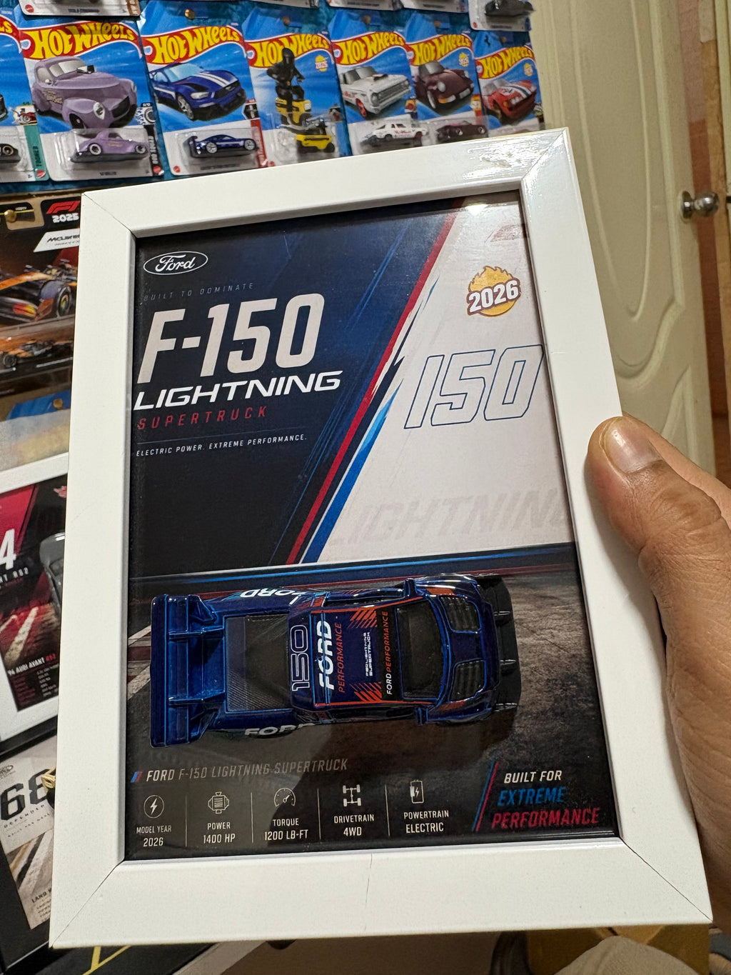 Hot Wheels Ford F-150 Lightning Supertruck Custom Display Frame – 1:64 Collector Frame