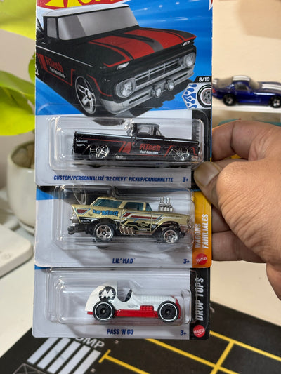 Hot Wheels 3-Car Bundle – Custom '62 Chevy Pickup, Lil' Mad & Pass 'N Go