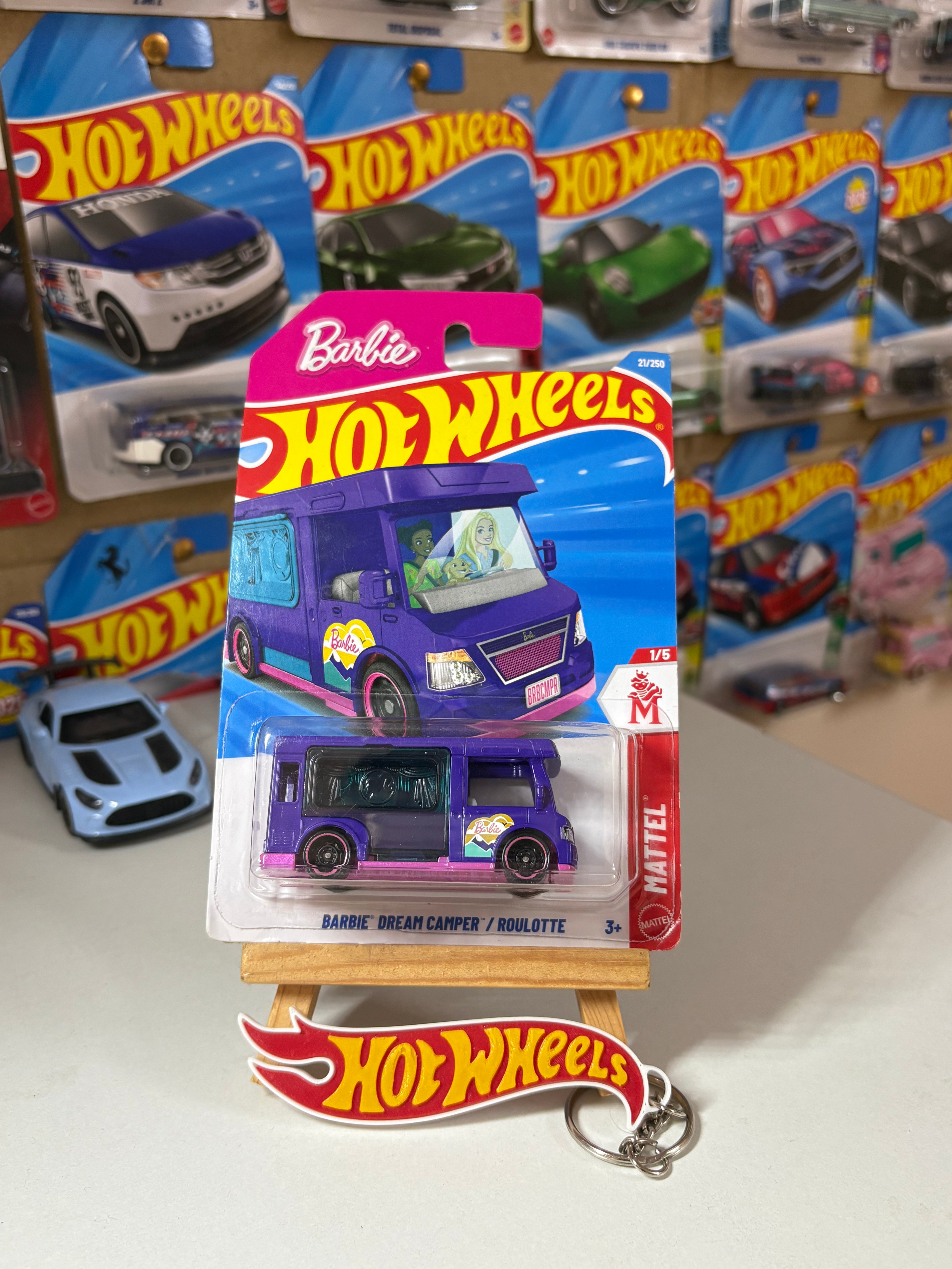 Hot Wheels Barbie Dream Camper