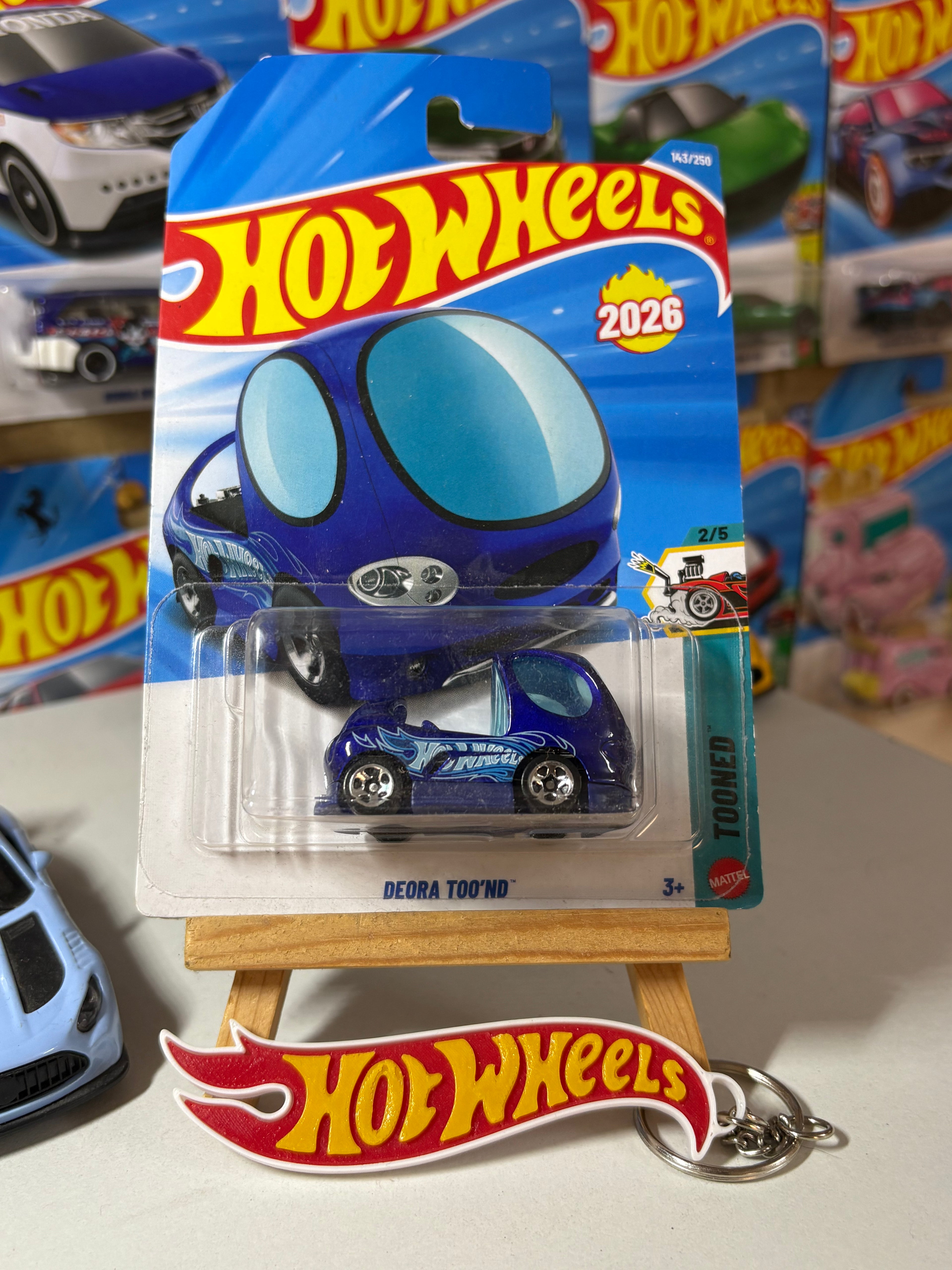 Hot Wheels Deora Too'nd – Imported Mainline 1:64 Scale